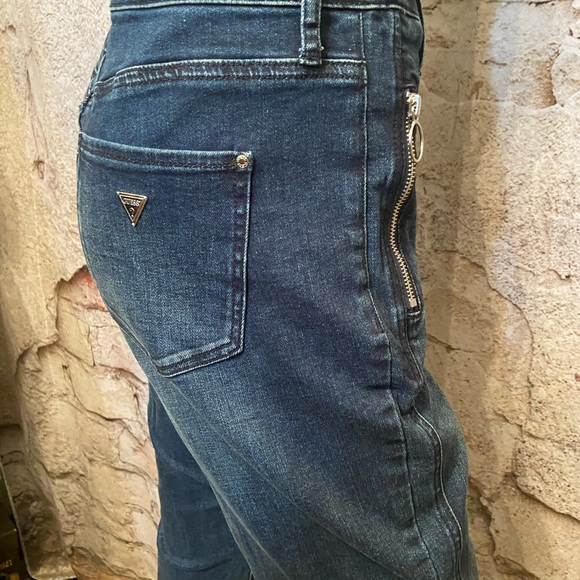 GUESS Side Zipper Stretch Jeans - Picture 8 of 10